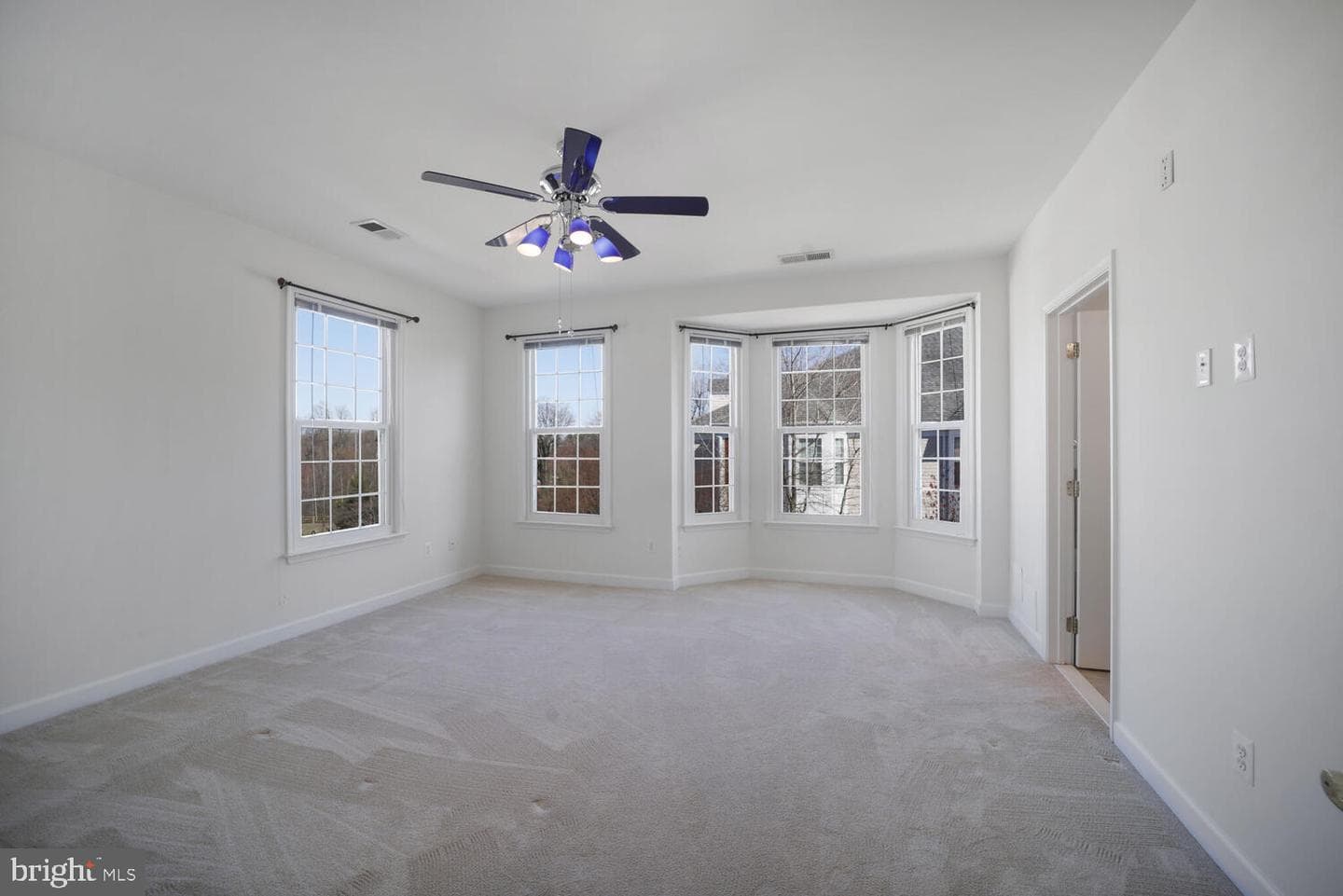 903 Noah Winfield Terrace #303 photo 16