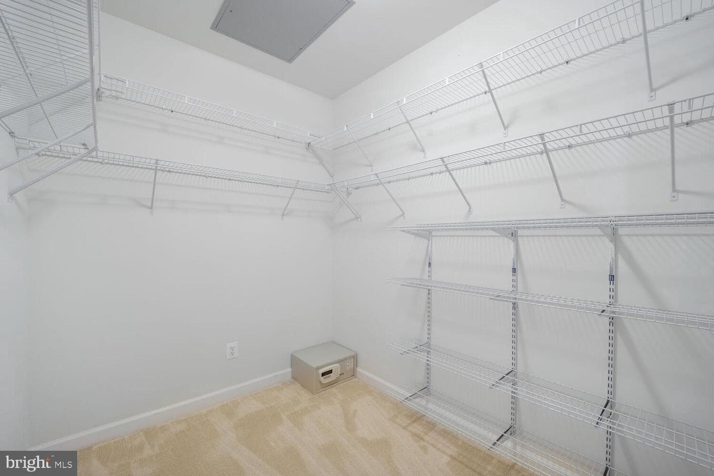 903 Noah Winfield Terrace #303 photo 18