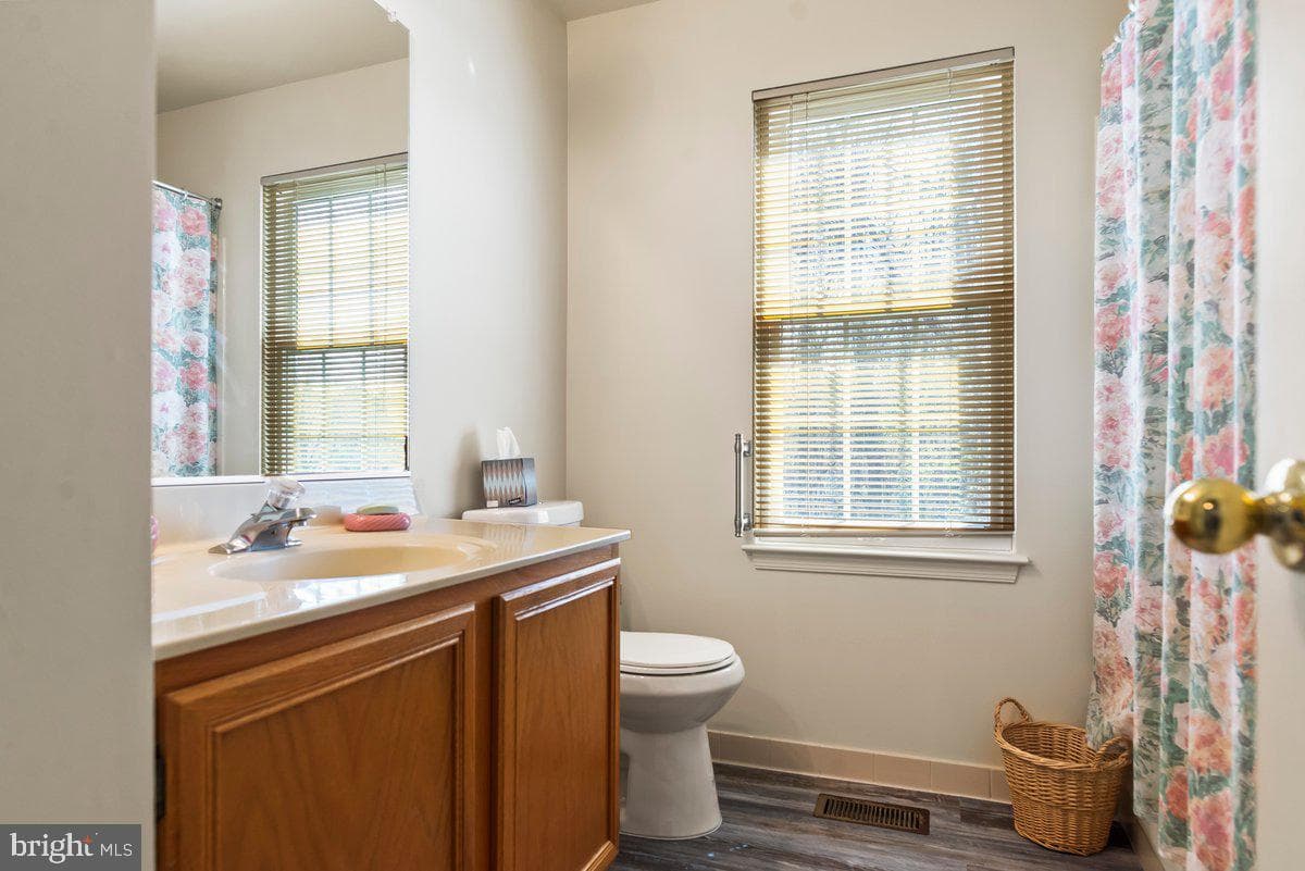 1606 Woodruff Court photo 16