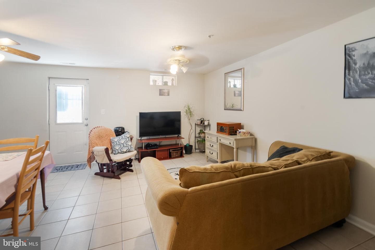 1798 Goldsborough Lane photo 30