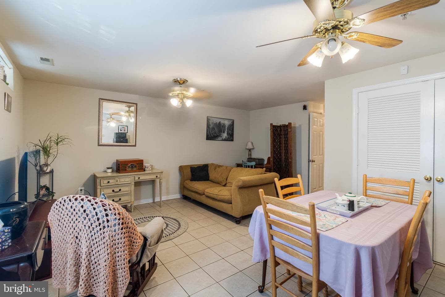 1798 Goldsborough Lane photo 31