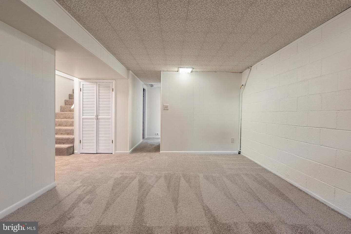 746 Warren Drive photo 26