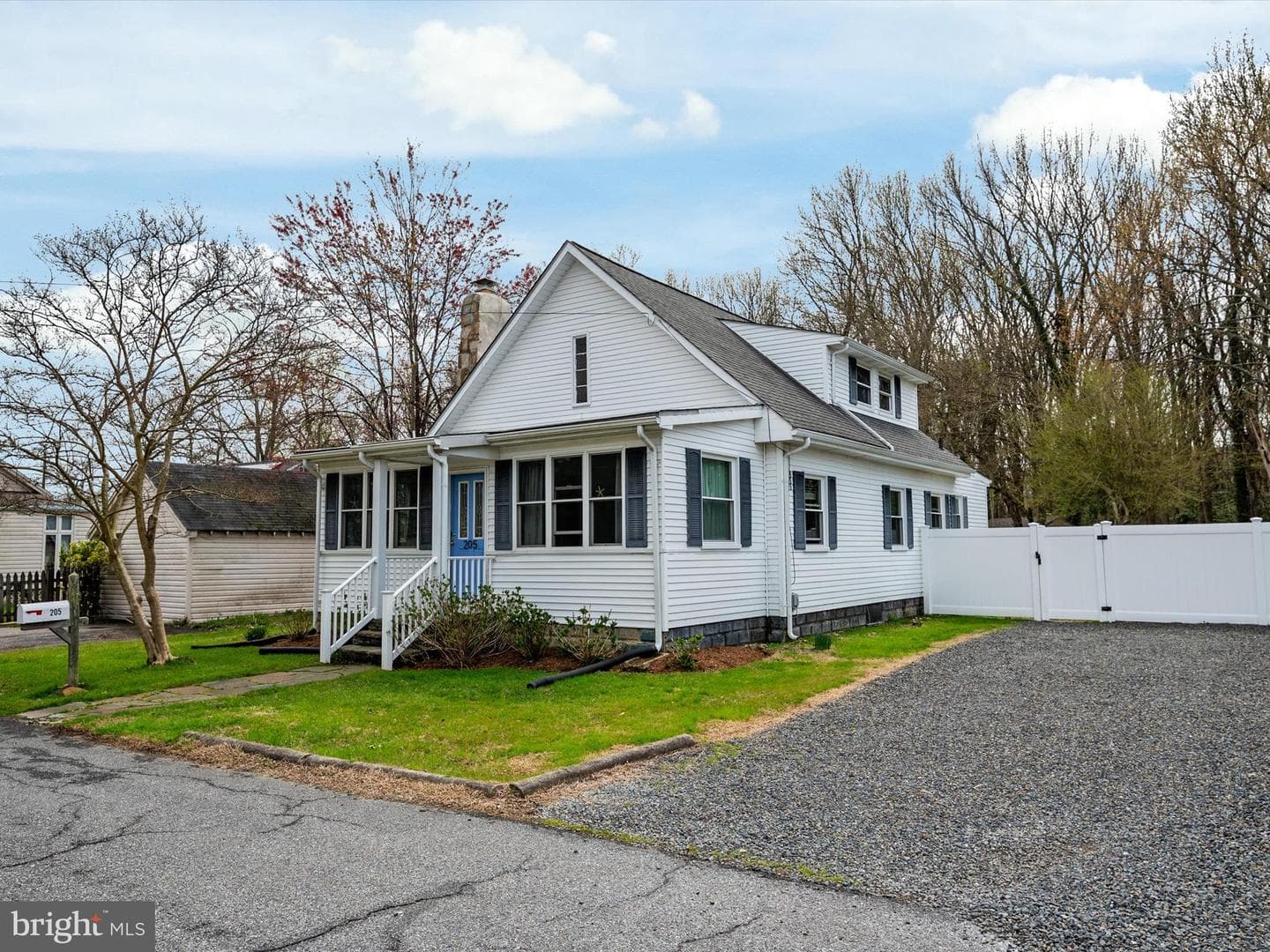 205 Arunah Avenue photo 43
