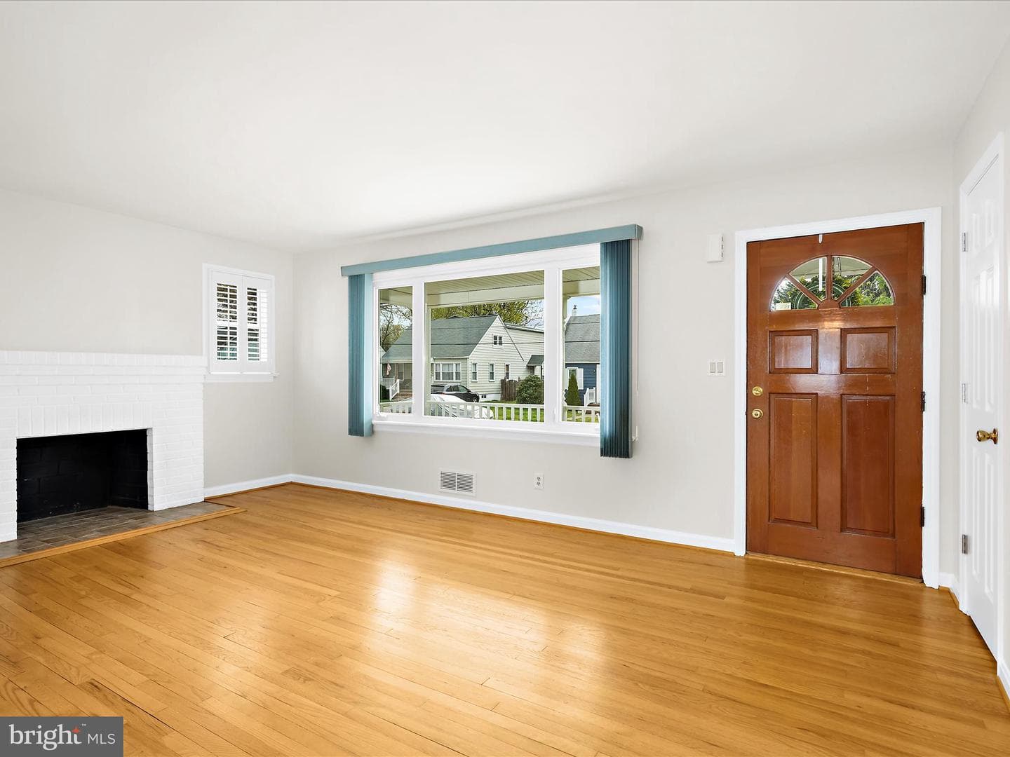 12 Vista Avenue photo 8