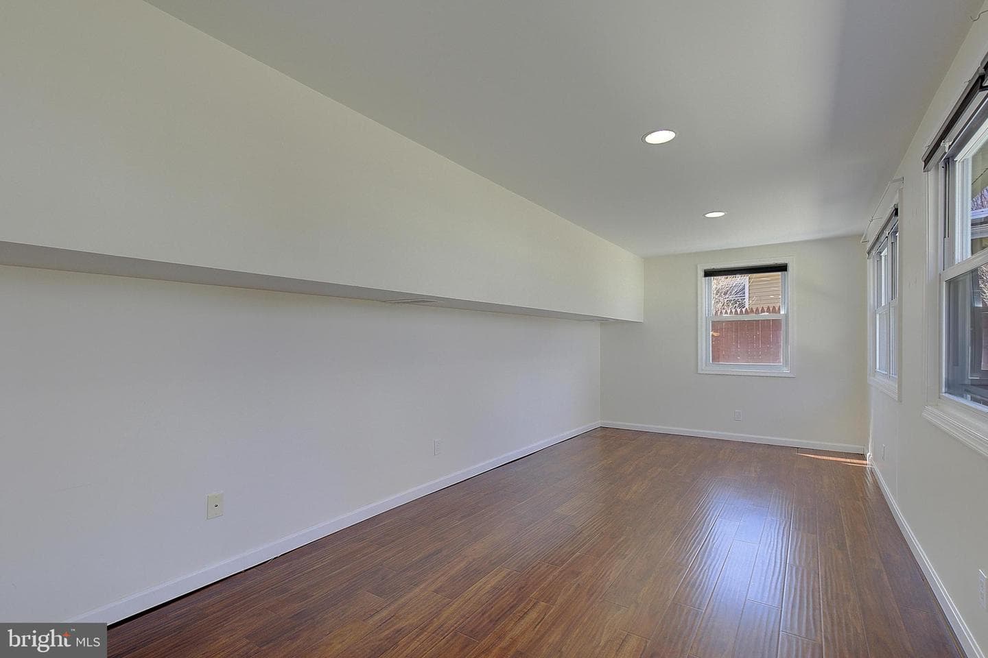 305 Garden Gate Lane photo 34