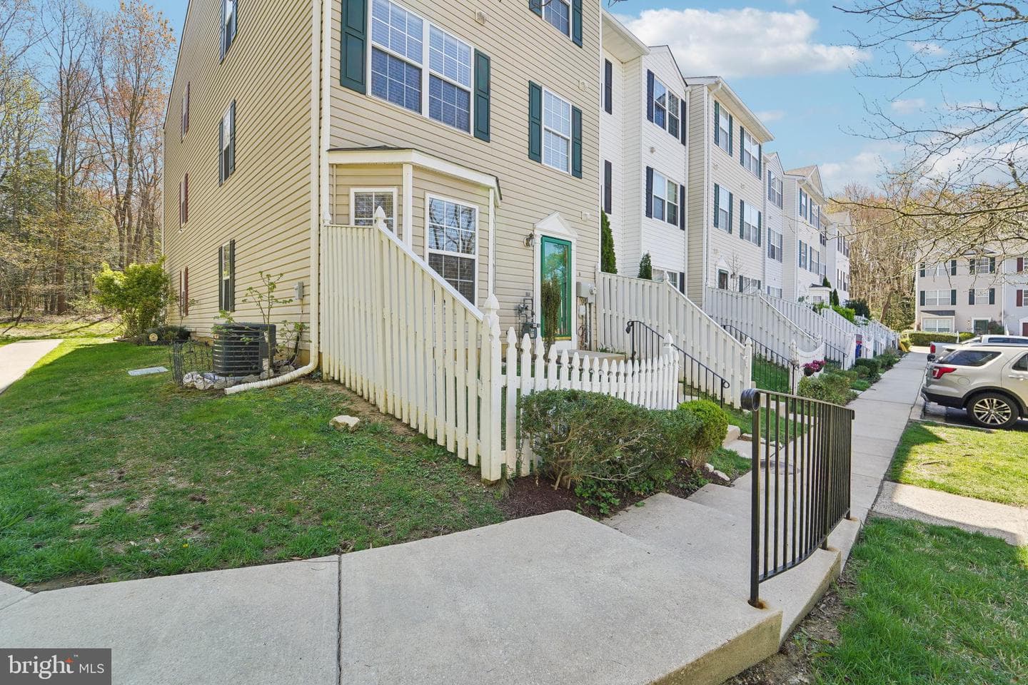 40 Amberstone Court photo 27