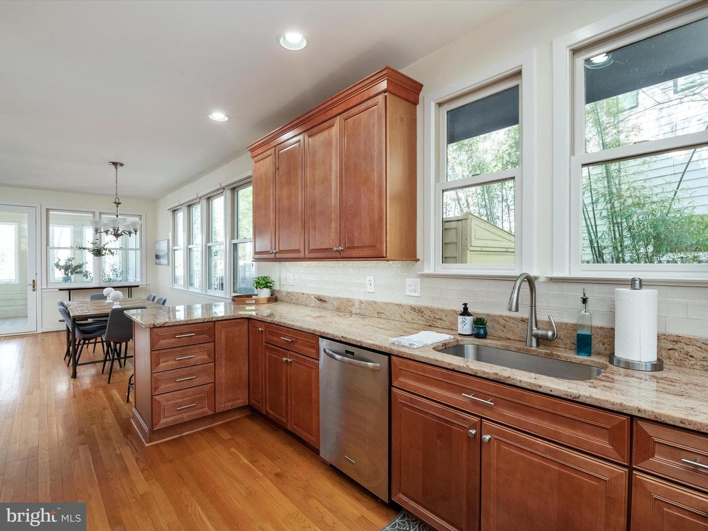 336 Severn Road photo 13