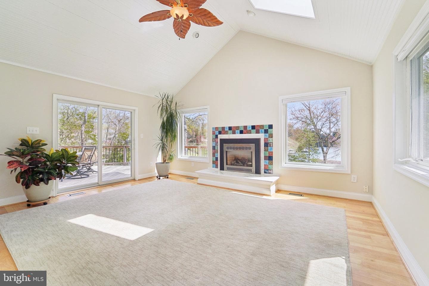 264 Capote Ct. East photo 9