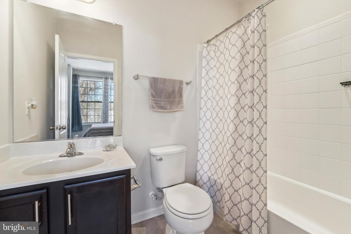 8205 Hollow Court photo 25