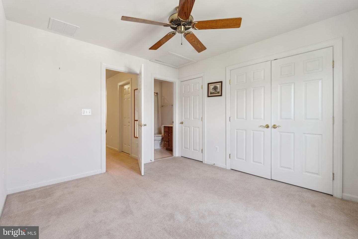 15 Tremont Drive photo 18