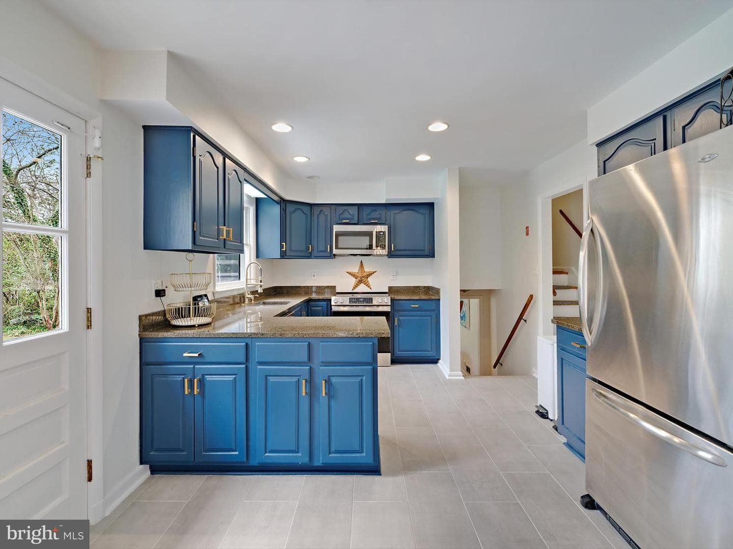 9 Romar Drive photo 10