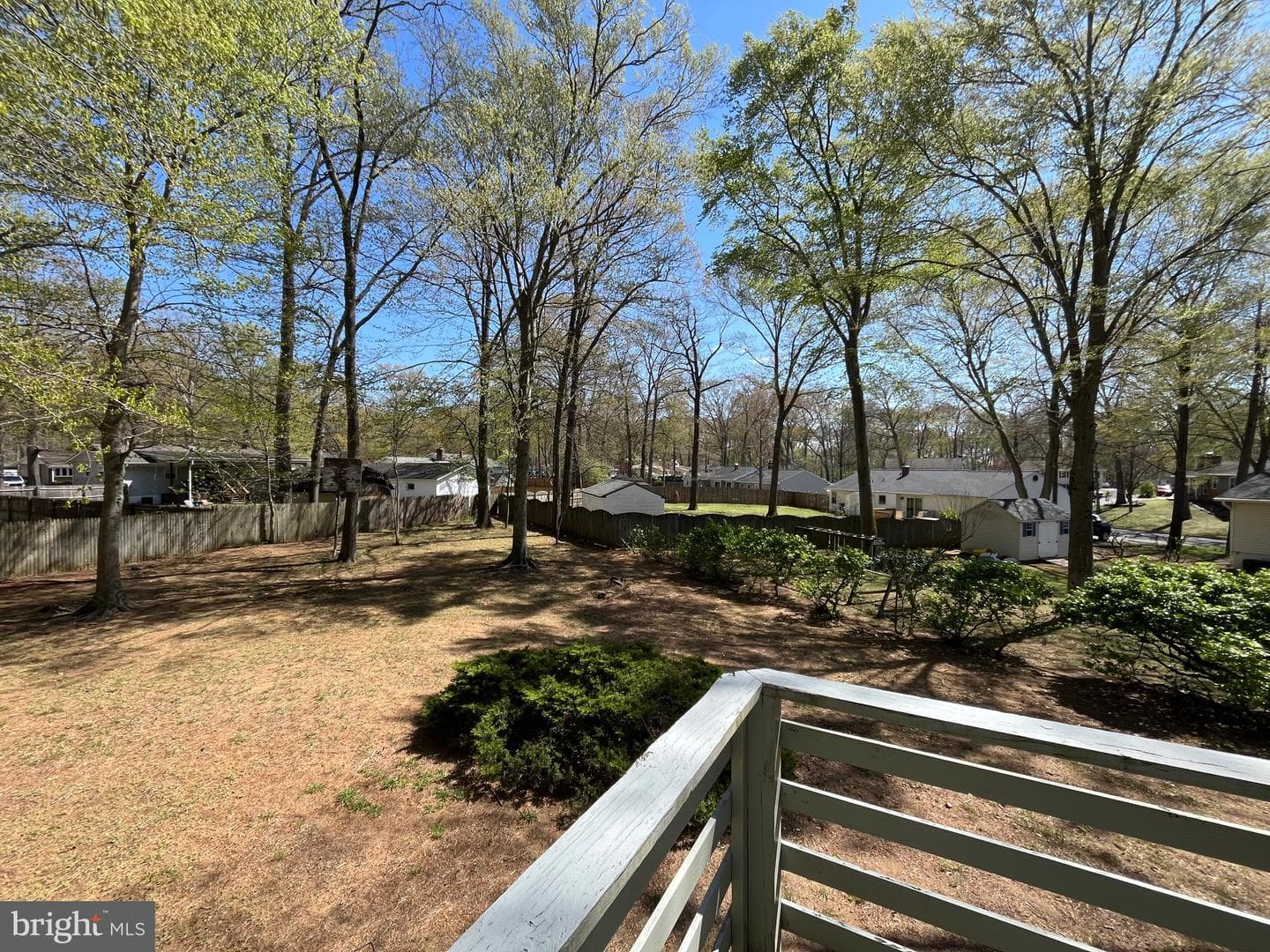 1558 Alcova Court N photo 8