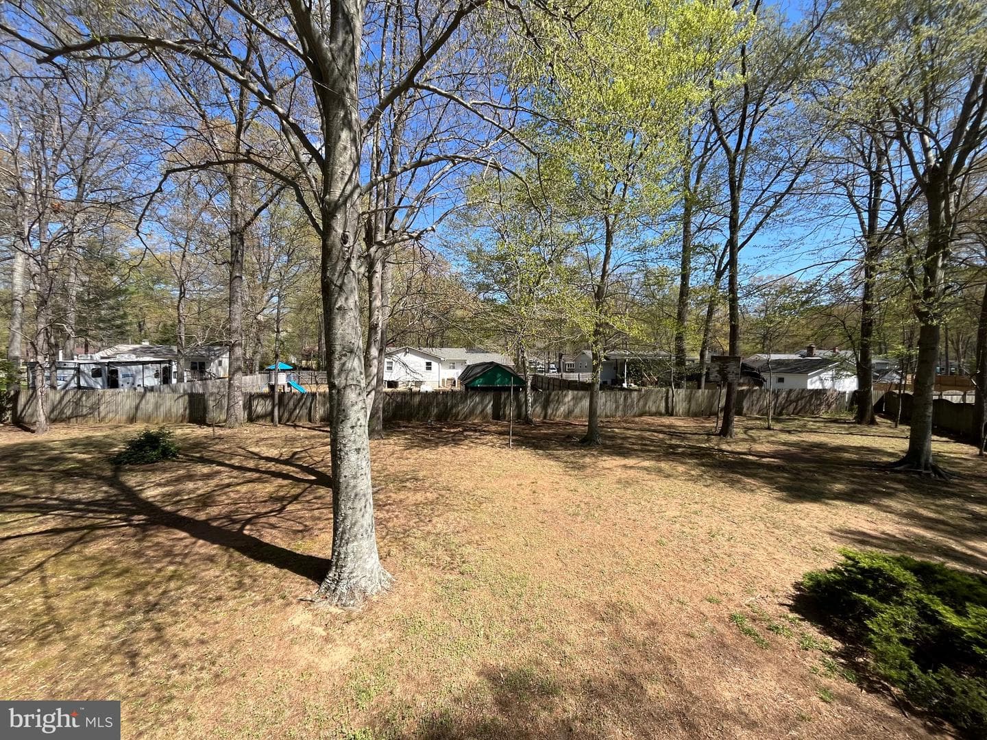 1558 Alcova Court N photo 9