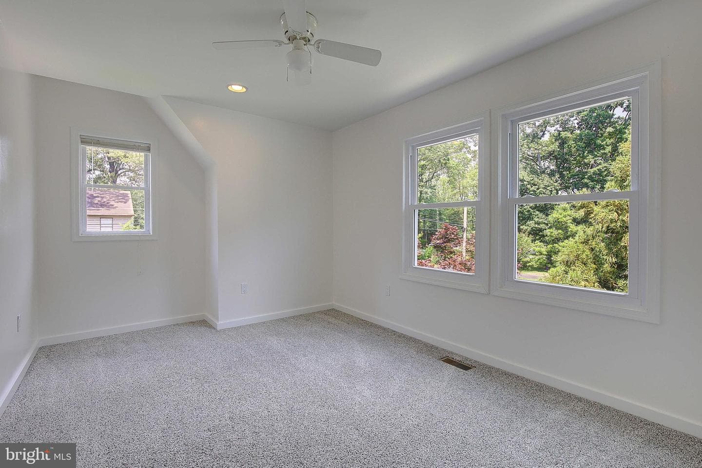 5645 Battee Drive photo 19