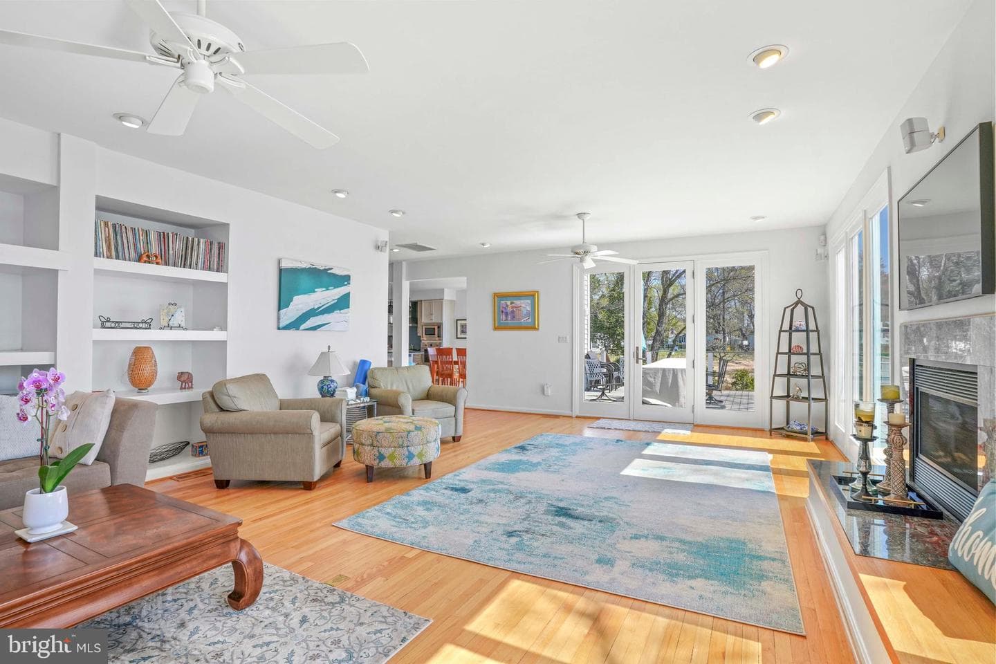 949 Bay Drive photo 13