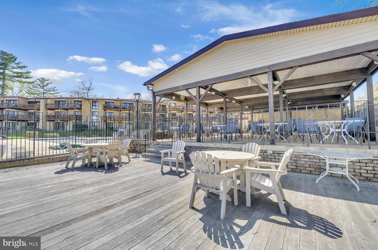 780 Fairview Avenue #780 E photo 28