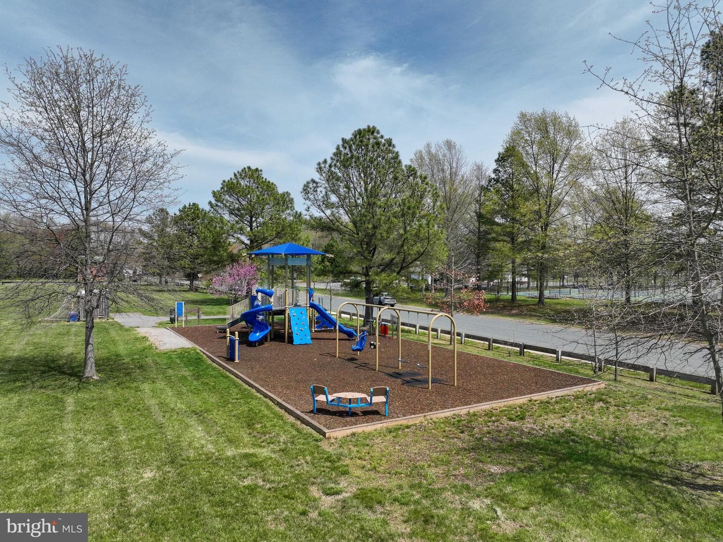 946 W Benning Road photo 42