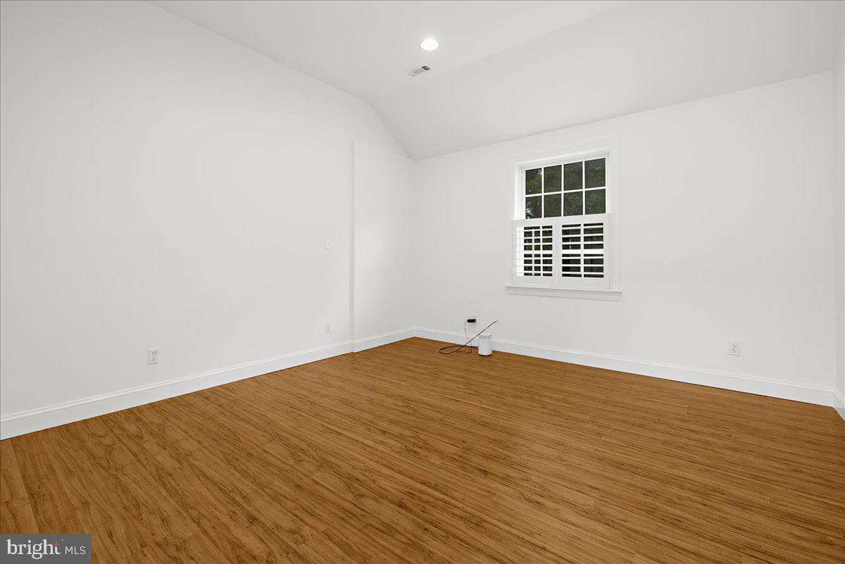 1116 Gumbottom Road photo 22