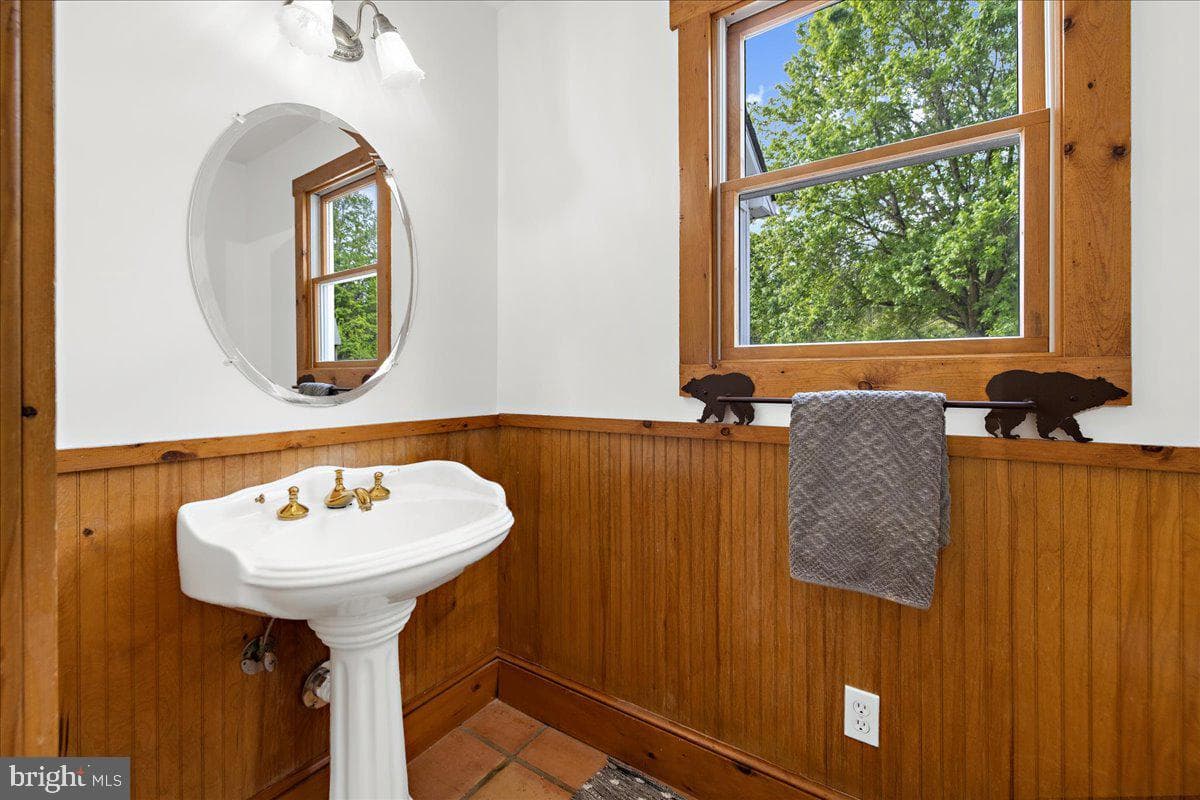 1116 Gumbottom Road photo 28