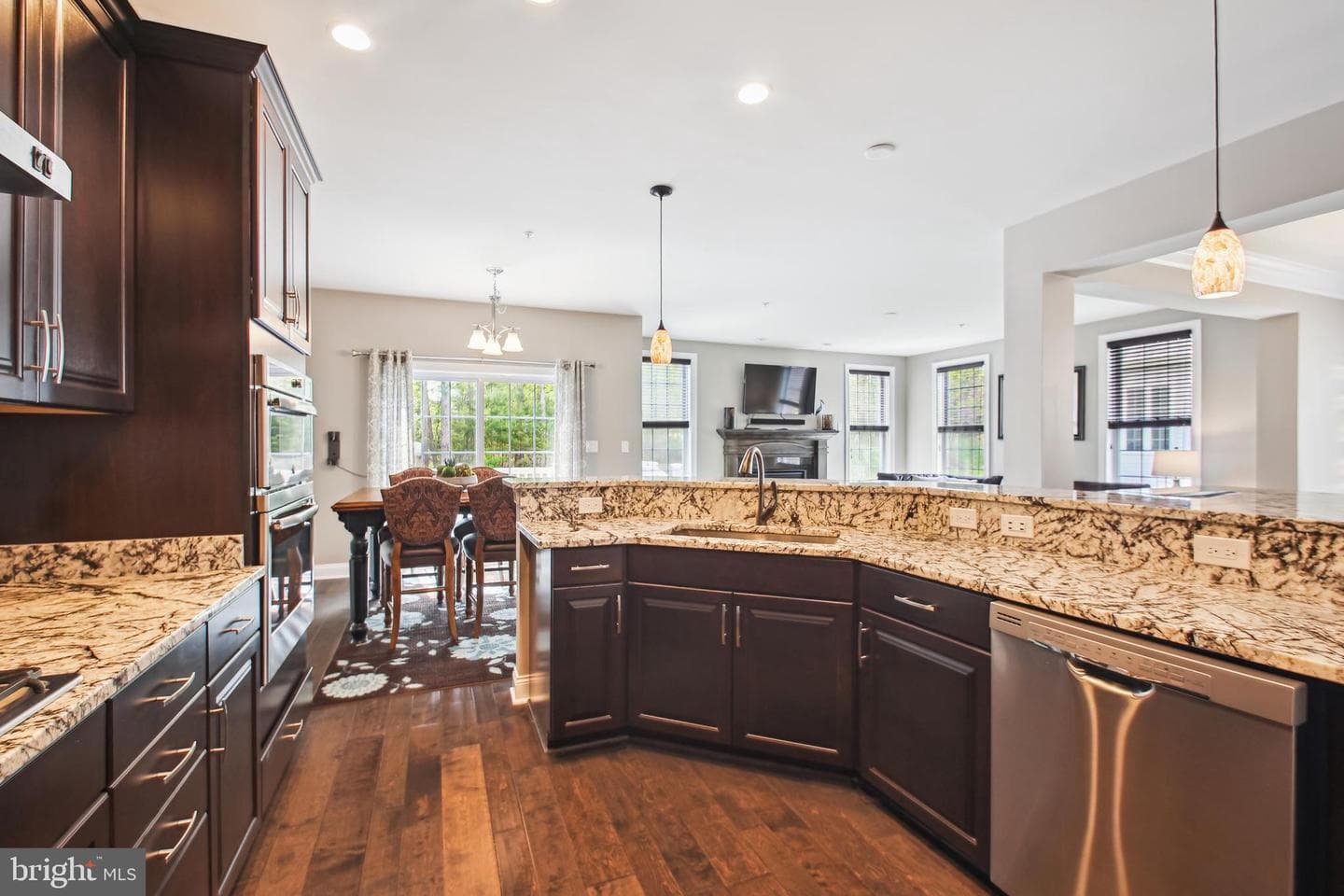 8122 Orchard Blossom Lane photo 9