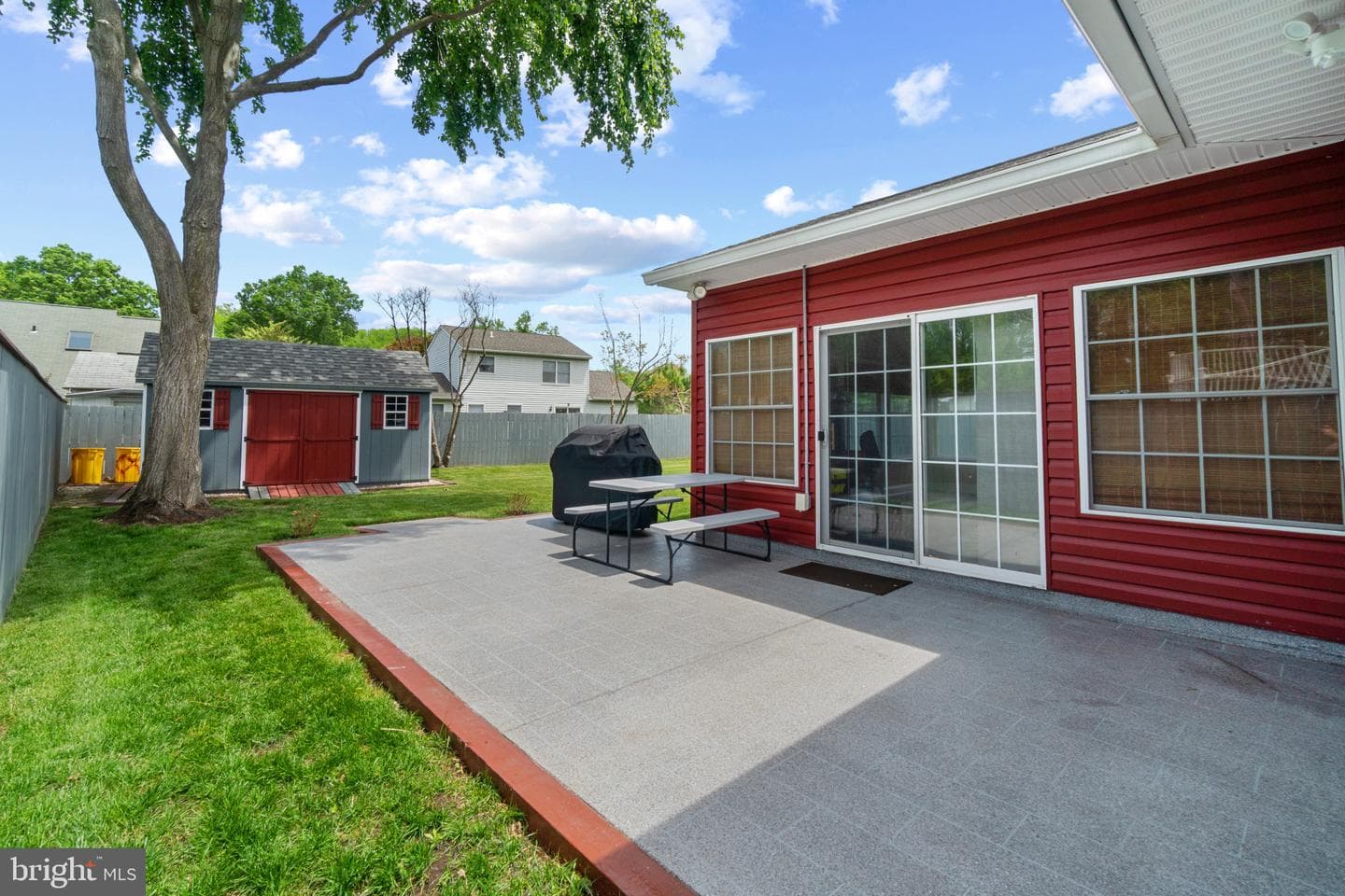512 Majestic Prince Drive photo 10