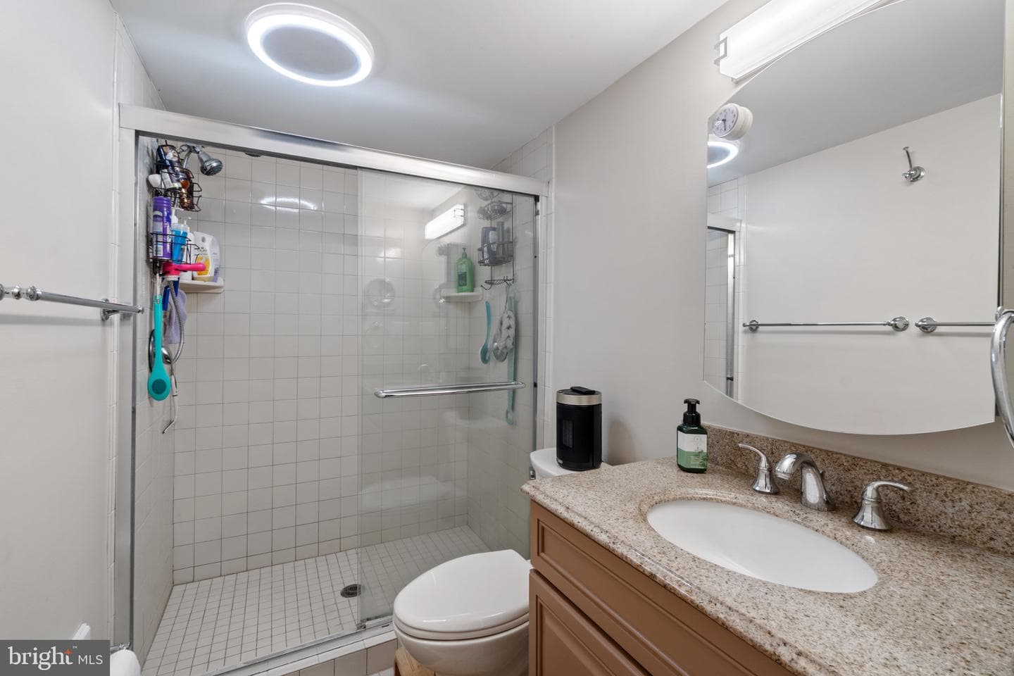 512 Majestic Prince Drive photo 17