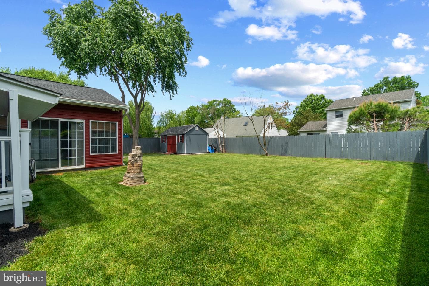 512 Majestic Prince Drive photo 7