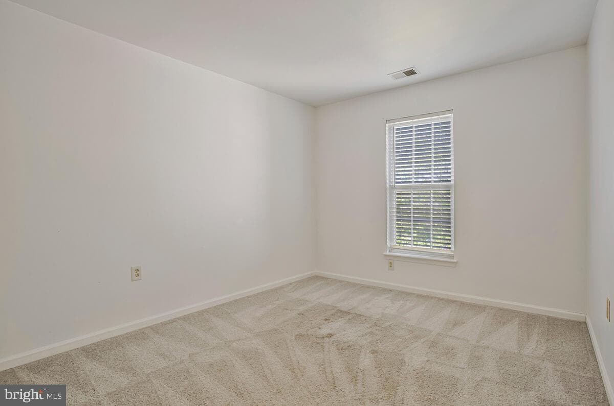 2412 Sandwich Court photo 25