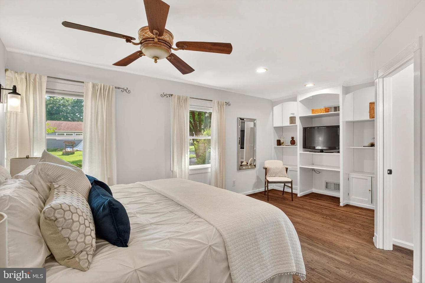 122 Franklin Road photo 14