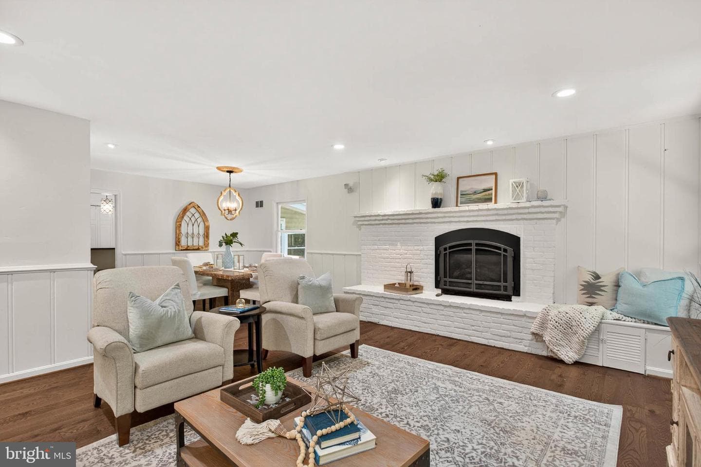 122 Franklin Road photo 5
