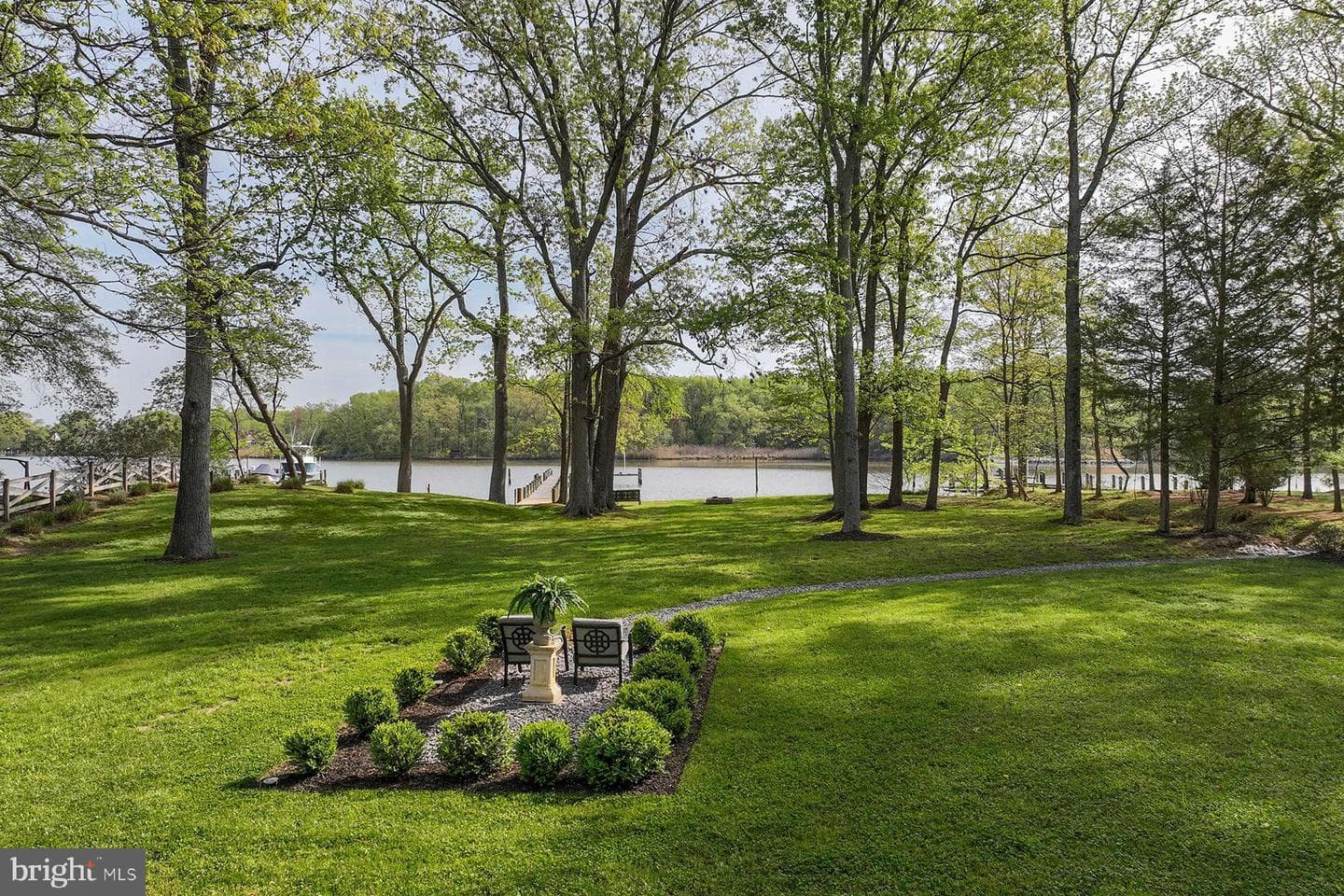 1012 S Creek View Court photo 44