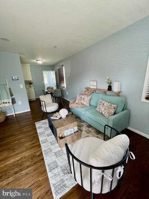 404 Carl Avenue photo 4