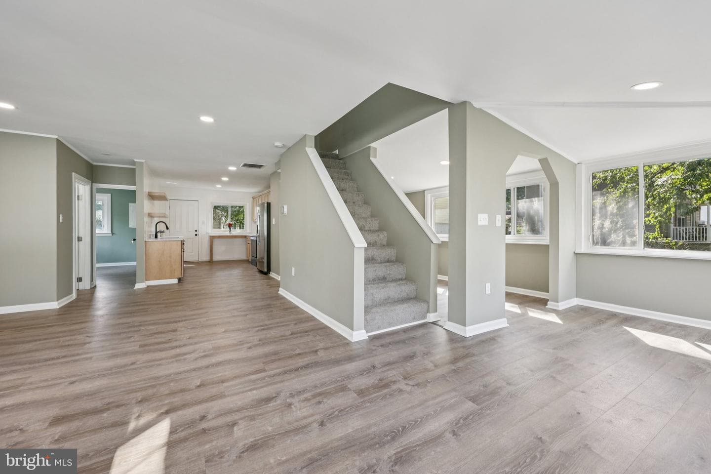 4721 Girton Avenue photo 6