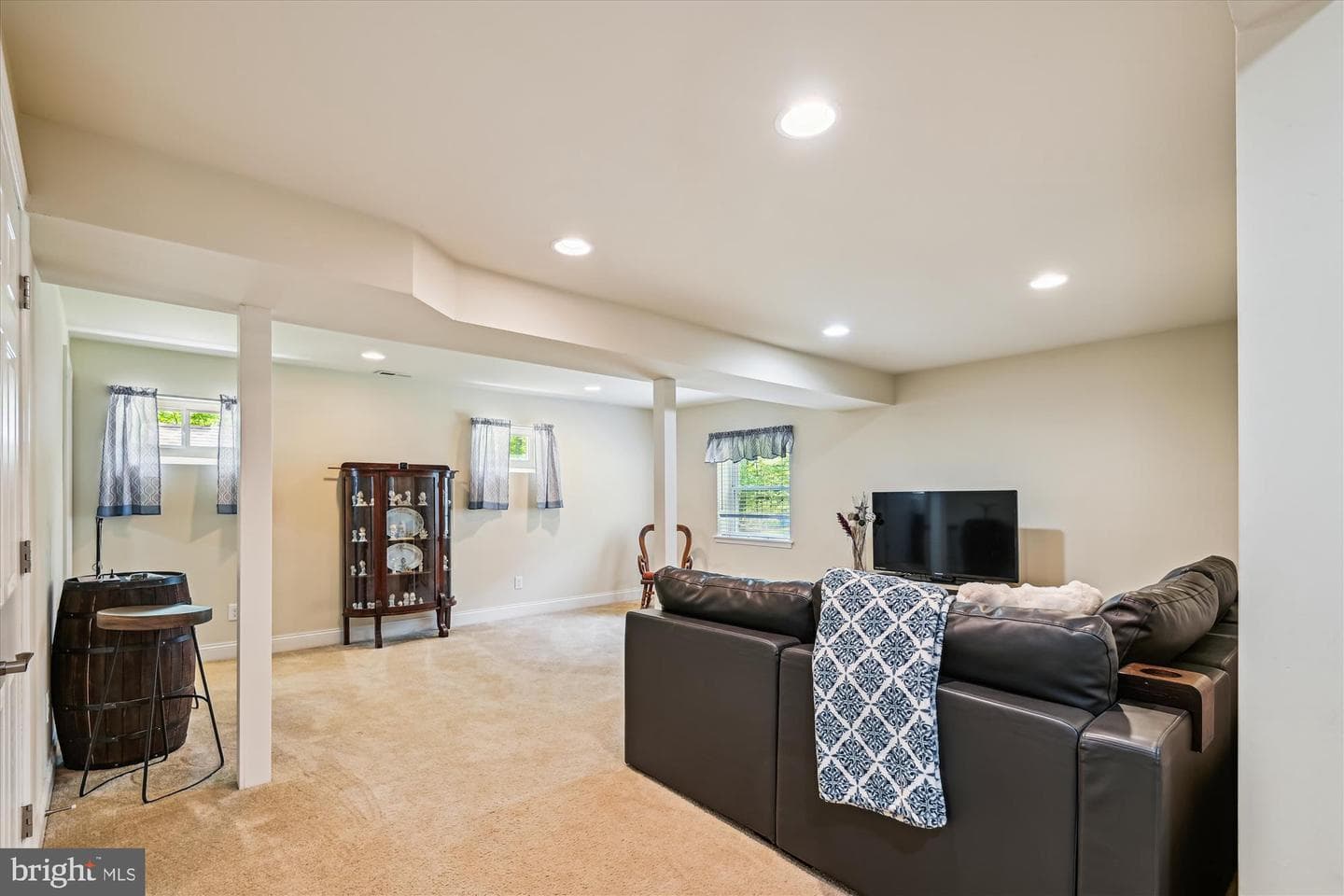8013 Baileys Lane photo 31