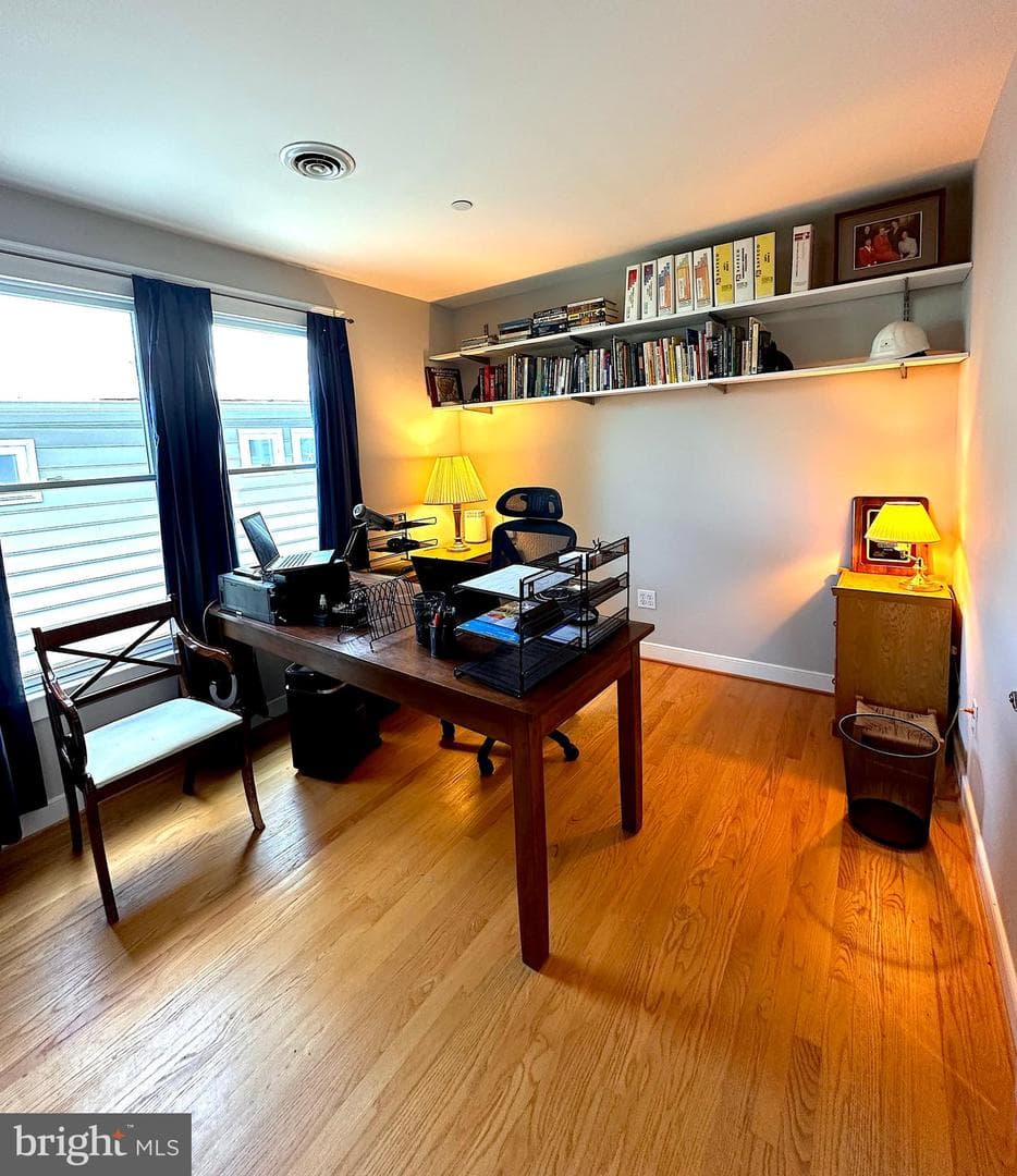541 Second Street photo 18