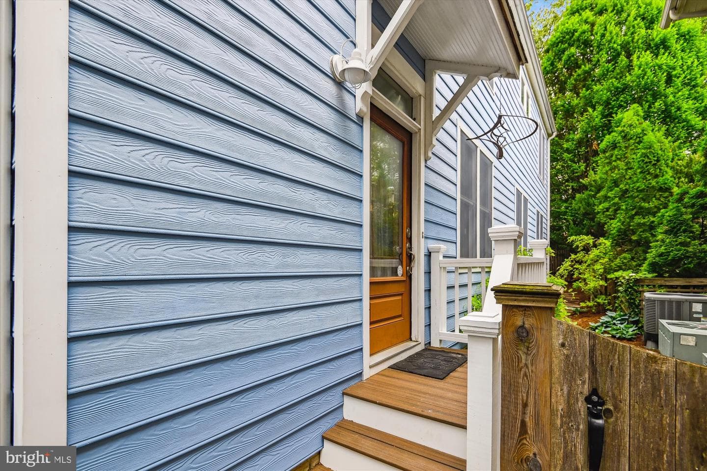 541 Second Street photo 31