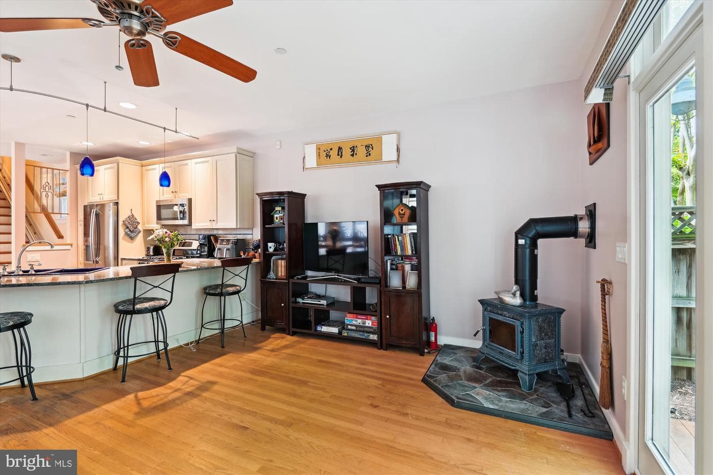 541 Second Street photo 46