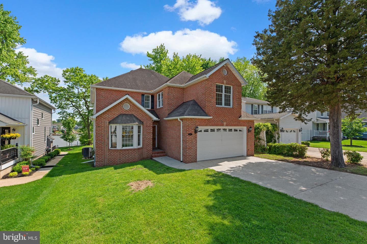 947 Lombardee Circle photo 4