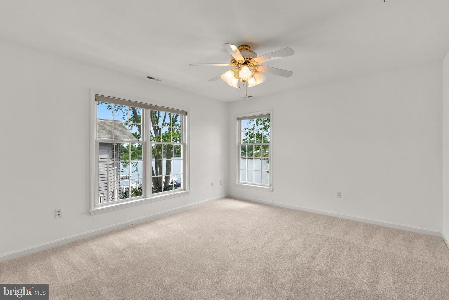 947 Lombardee Circle photo 45