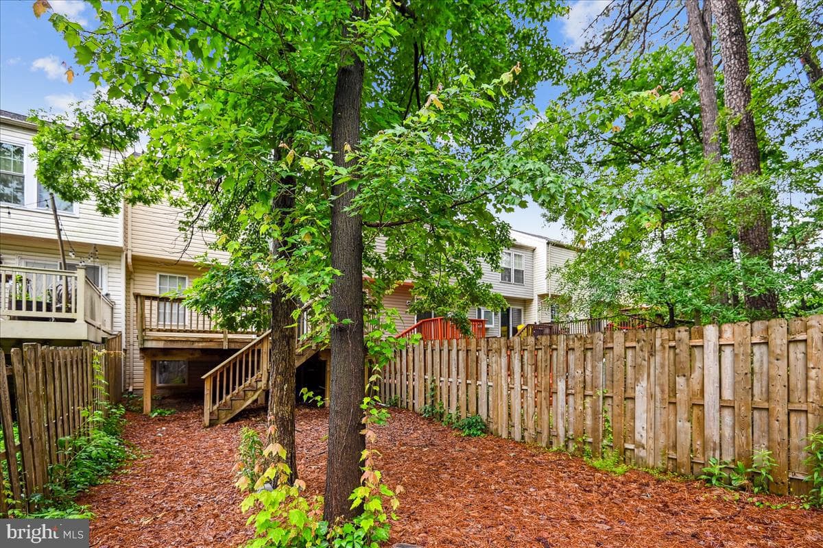 977 Chestnut Manor Court photo 47