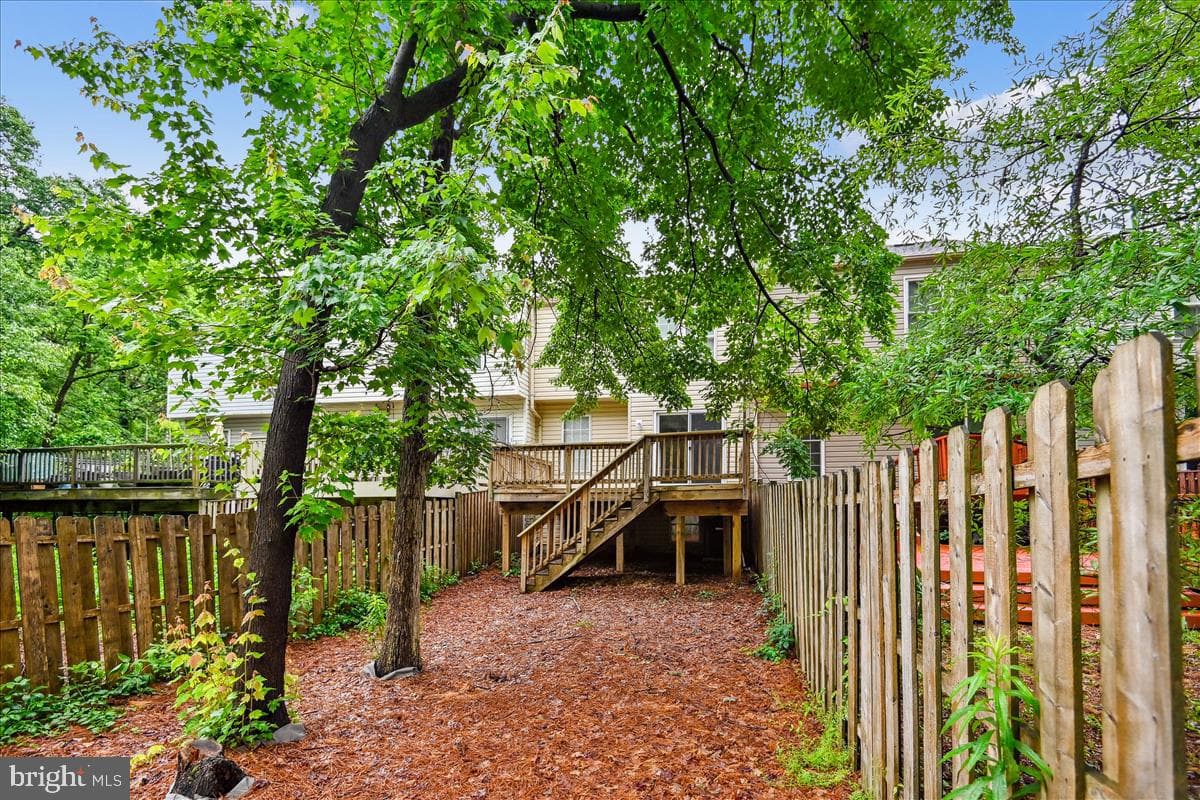 977 Chestnut Manor Court photo 49