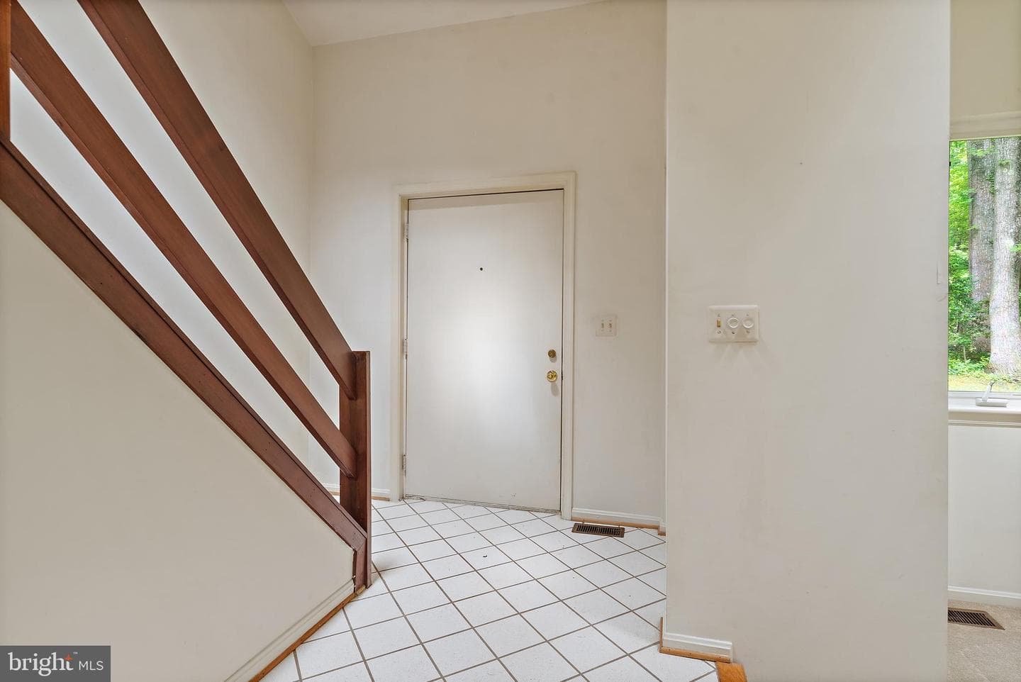 1131 Valentine Creek Drive photo 5