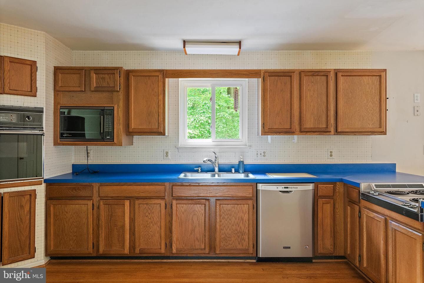 1131 Valentine Creek Drive photo 9