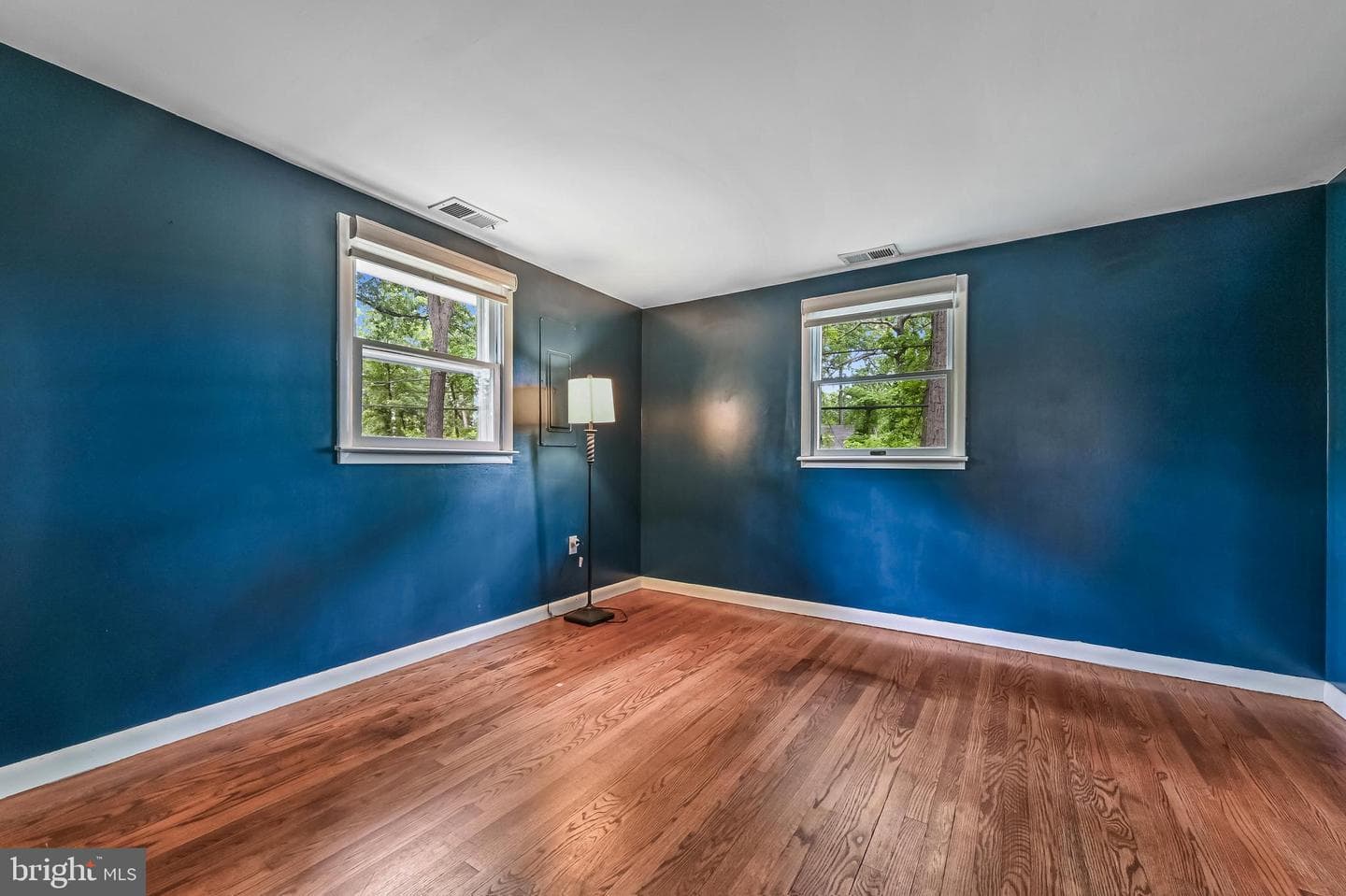 200 Southwood Road photo 14