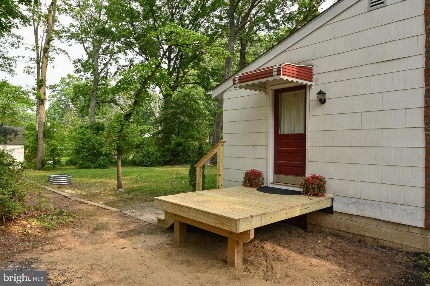 200 Southwood Road photo 28
