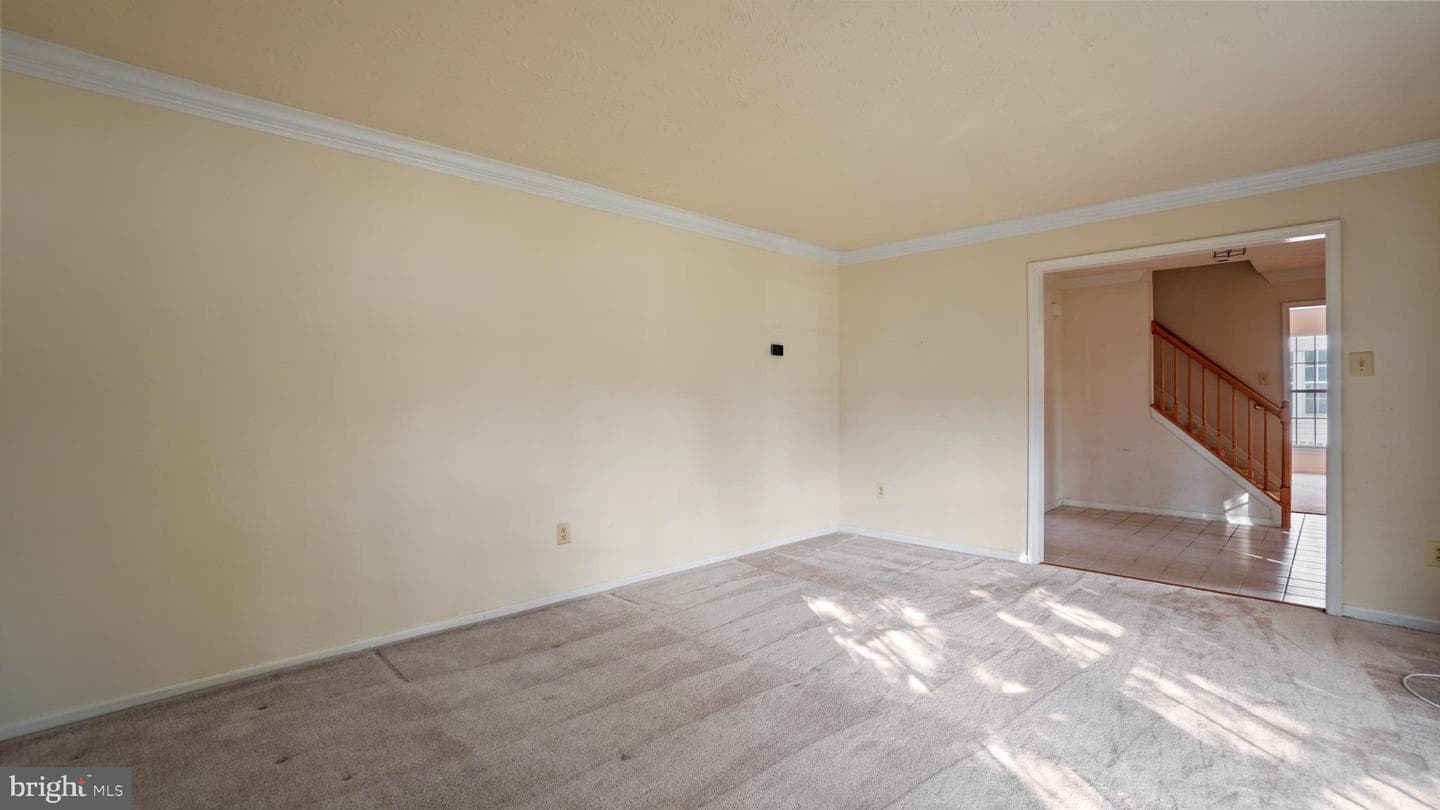2710 Strongs Court photo 20