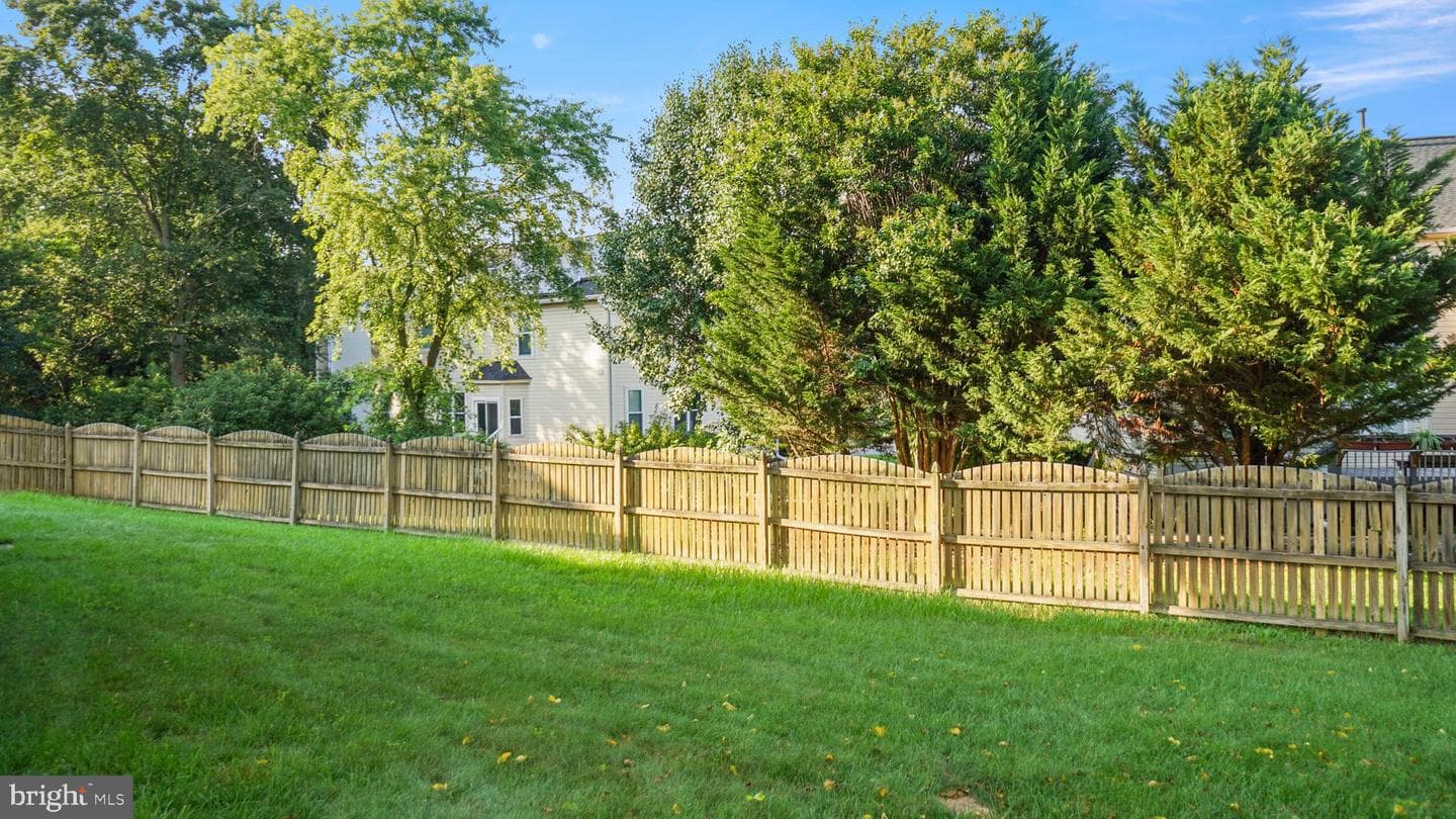 2710 Strongs Court photo 44