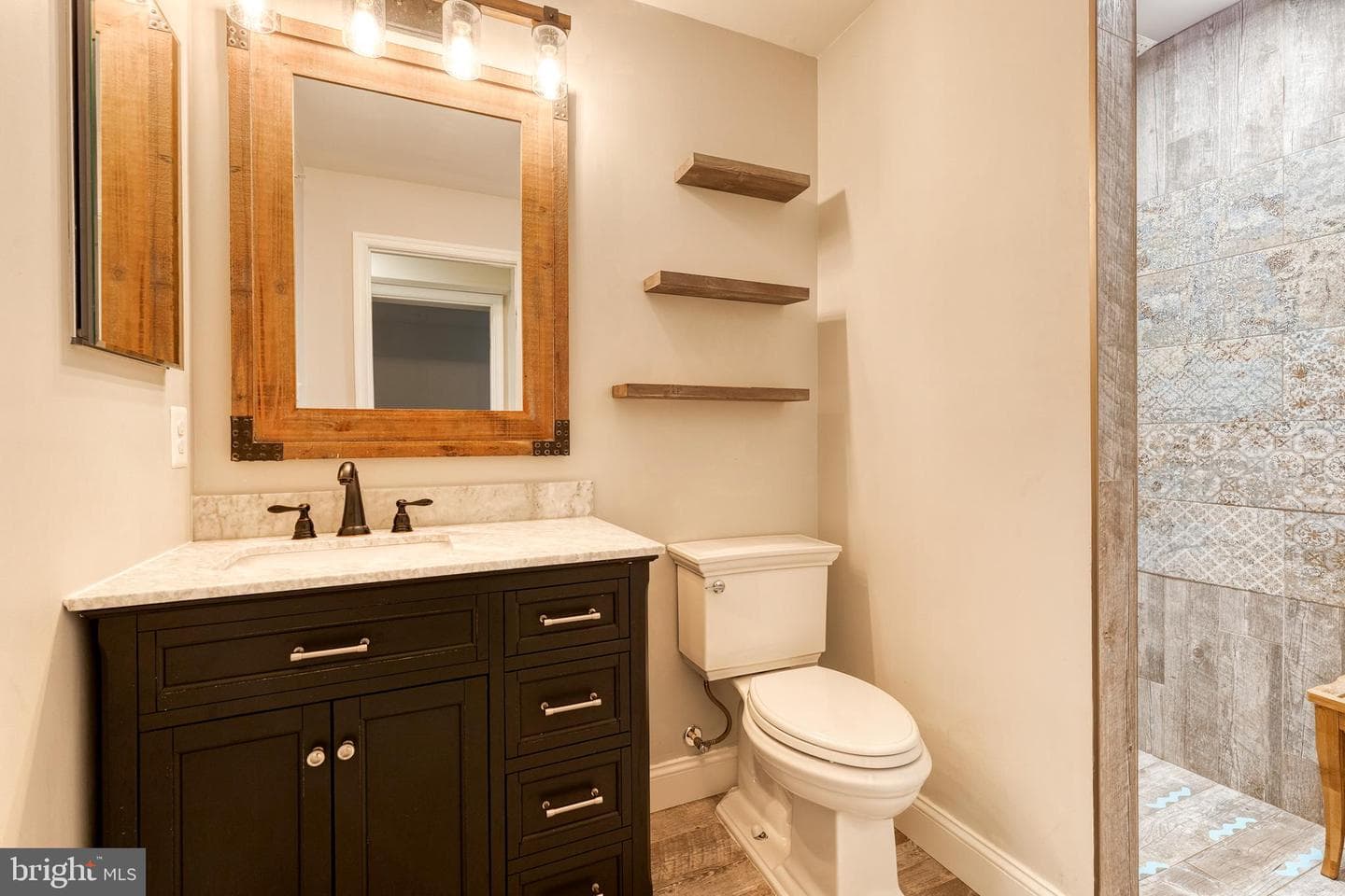 1508 Katla Court photo 24