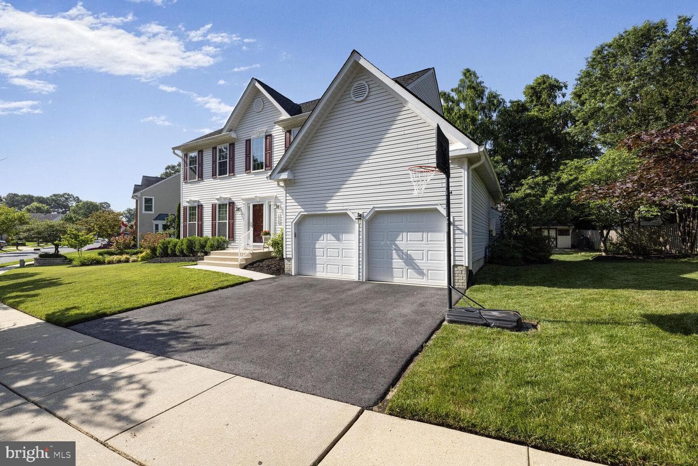 1839 Disney Estates Circle photo 2