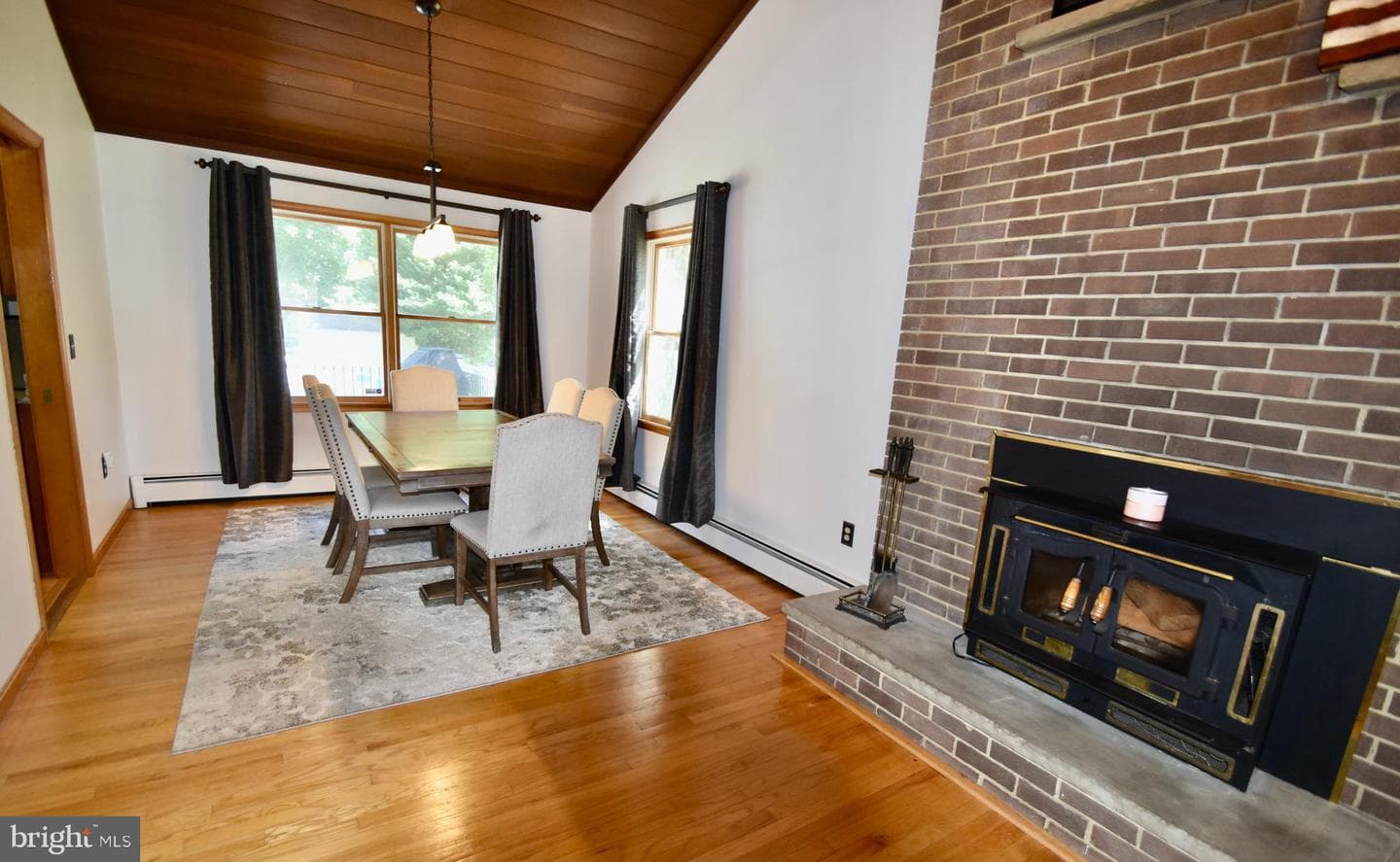 194 Irene Avenue photo 6
